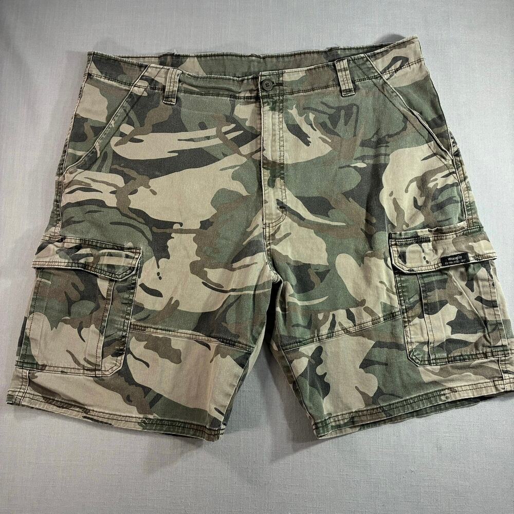Wrangler Camo Cargo Shorts Men's 42 Green Military Cotton Stretch Casual